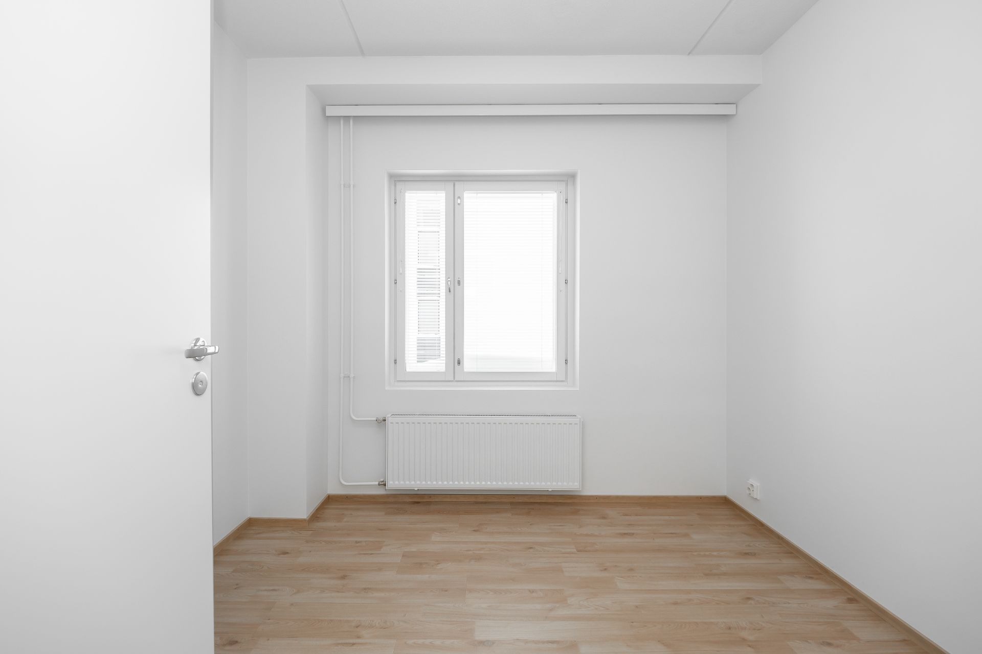 image number 5
