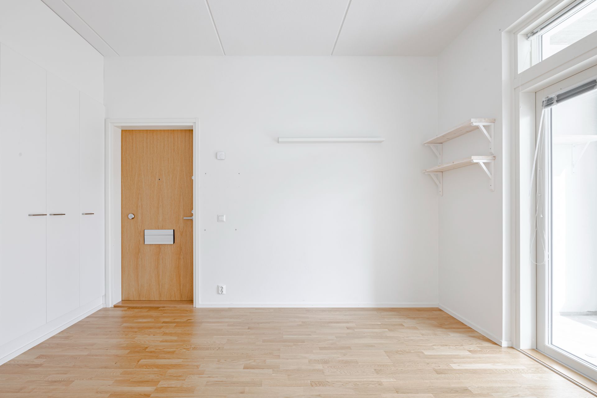 image number 4
