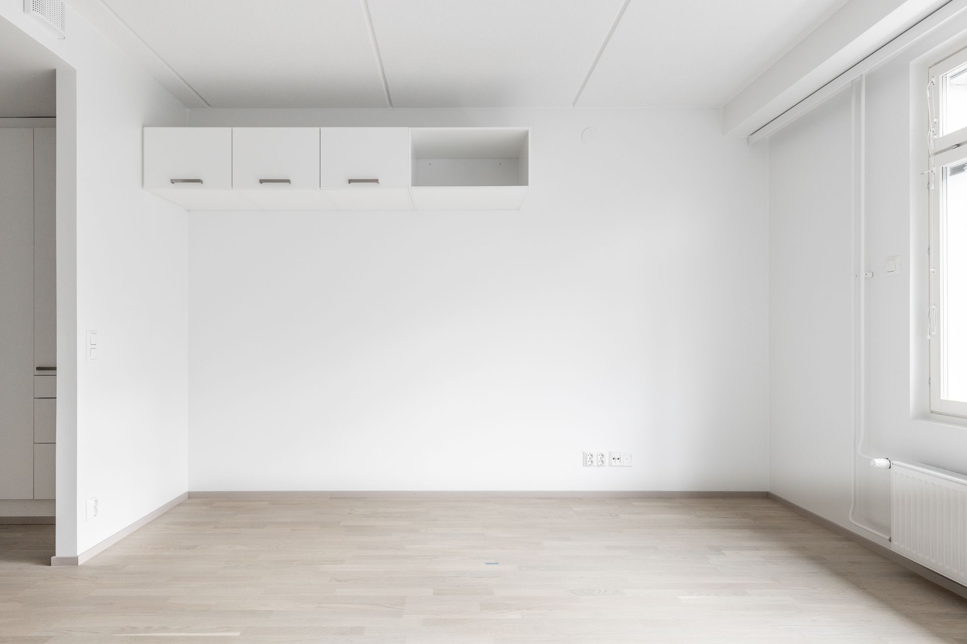 image number 4