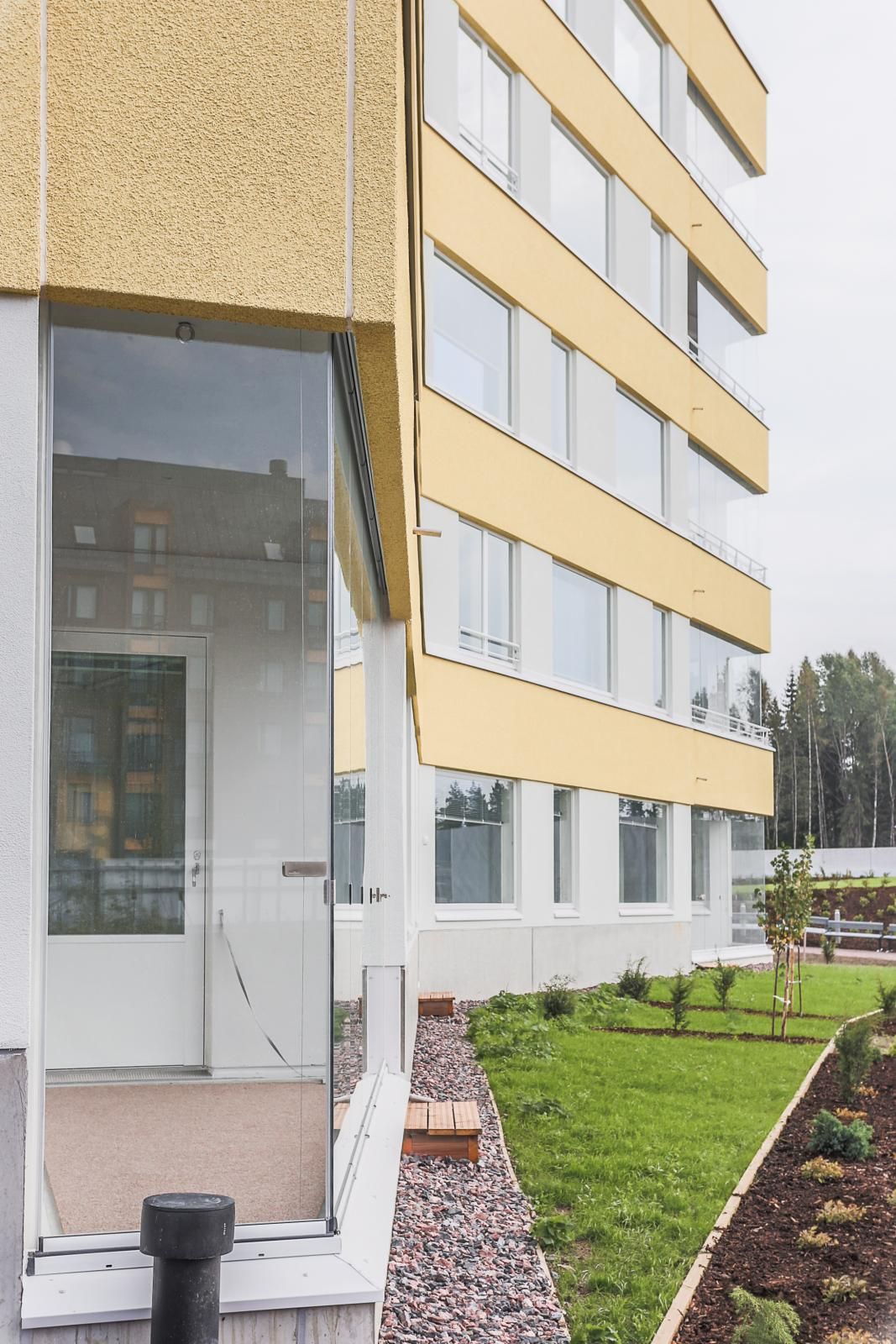 image number 7