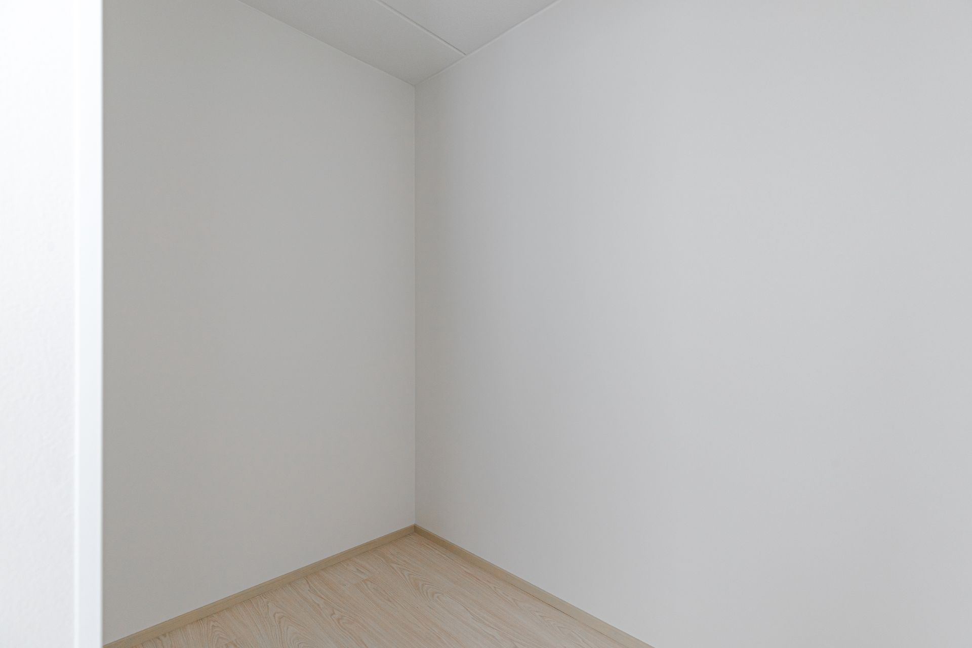 image number 10