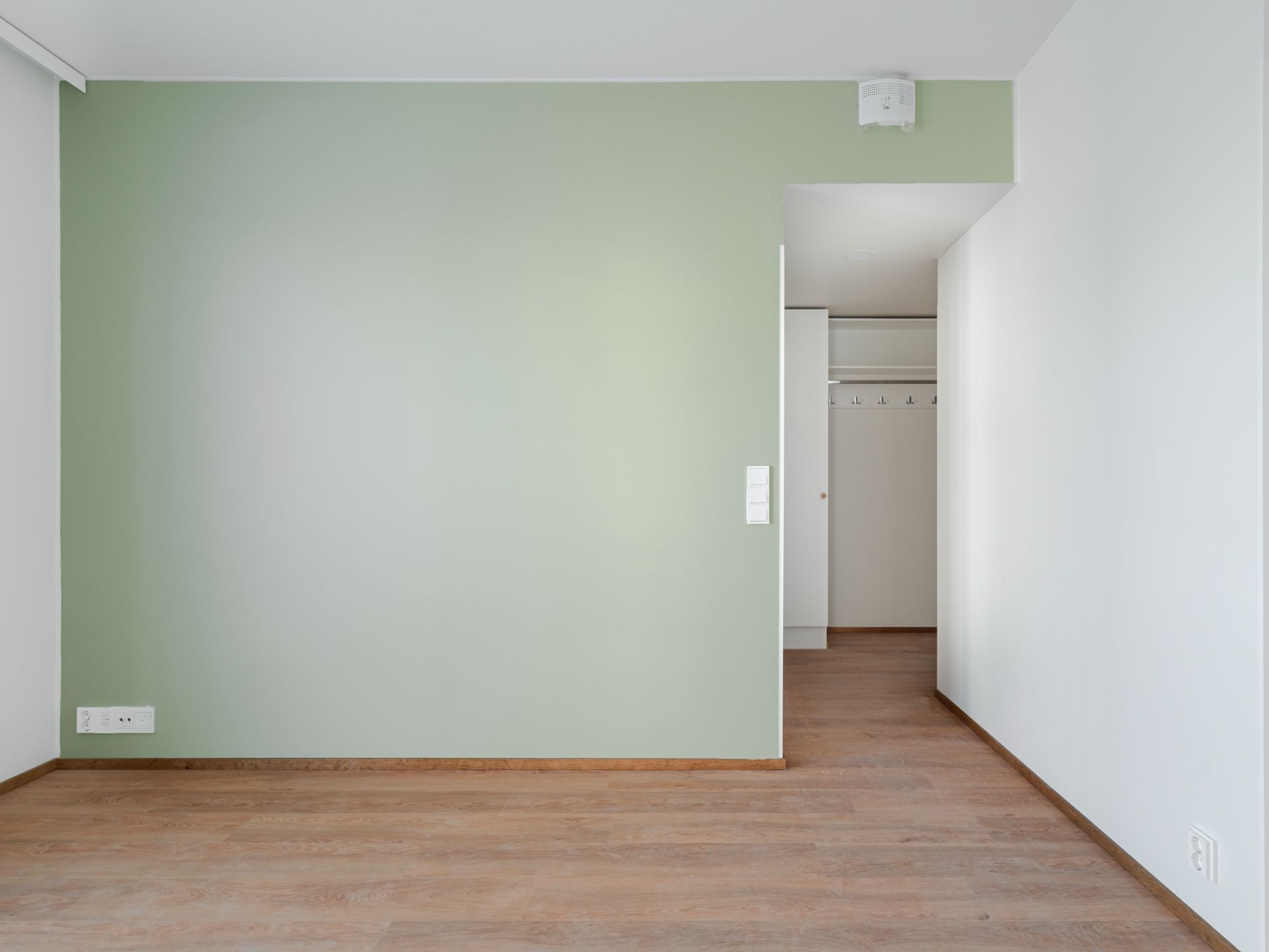 image number 6