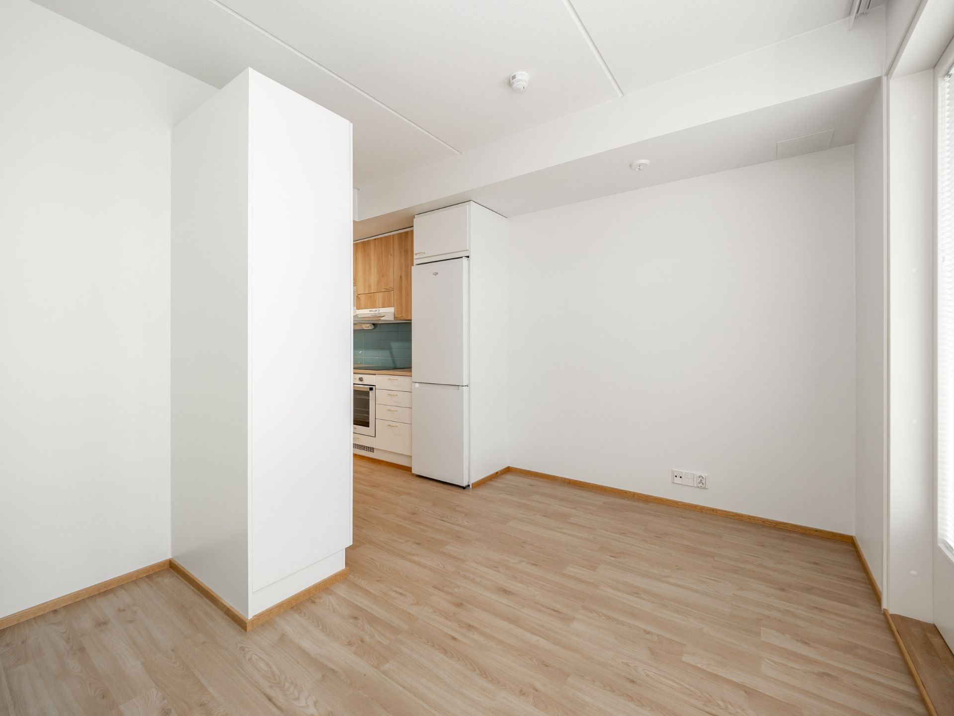 image number 5