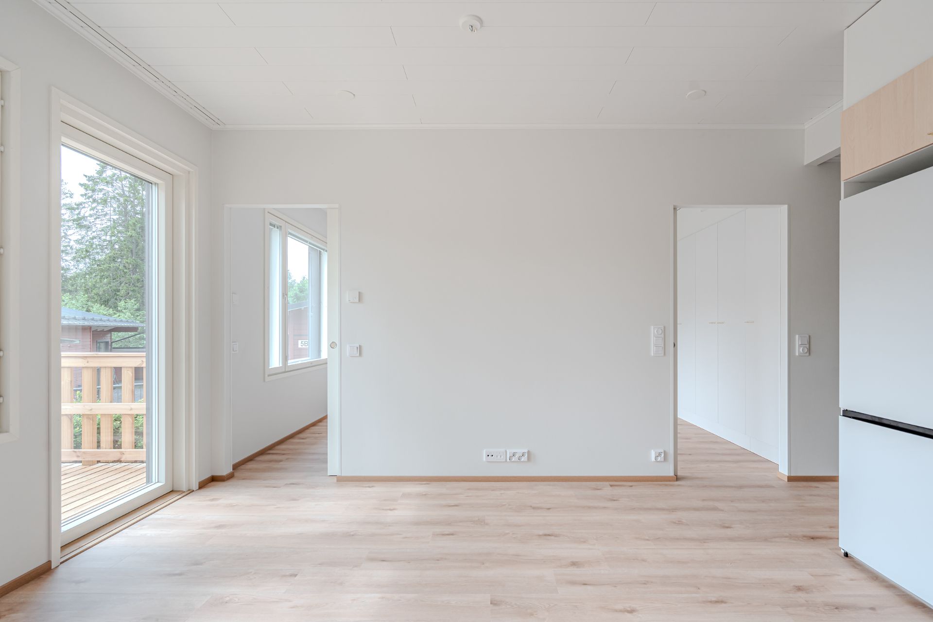 image number 7