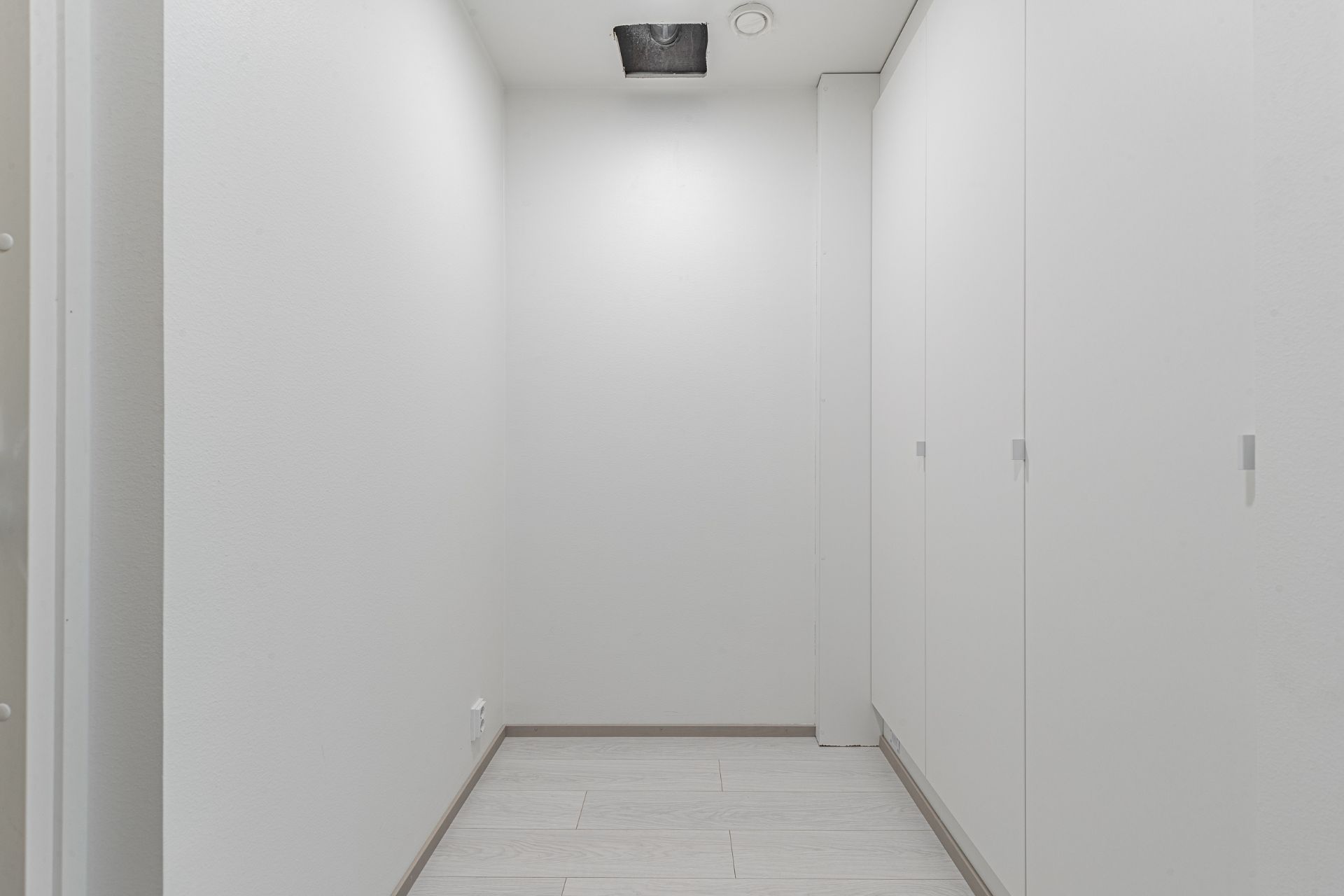 image number 6