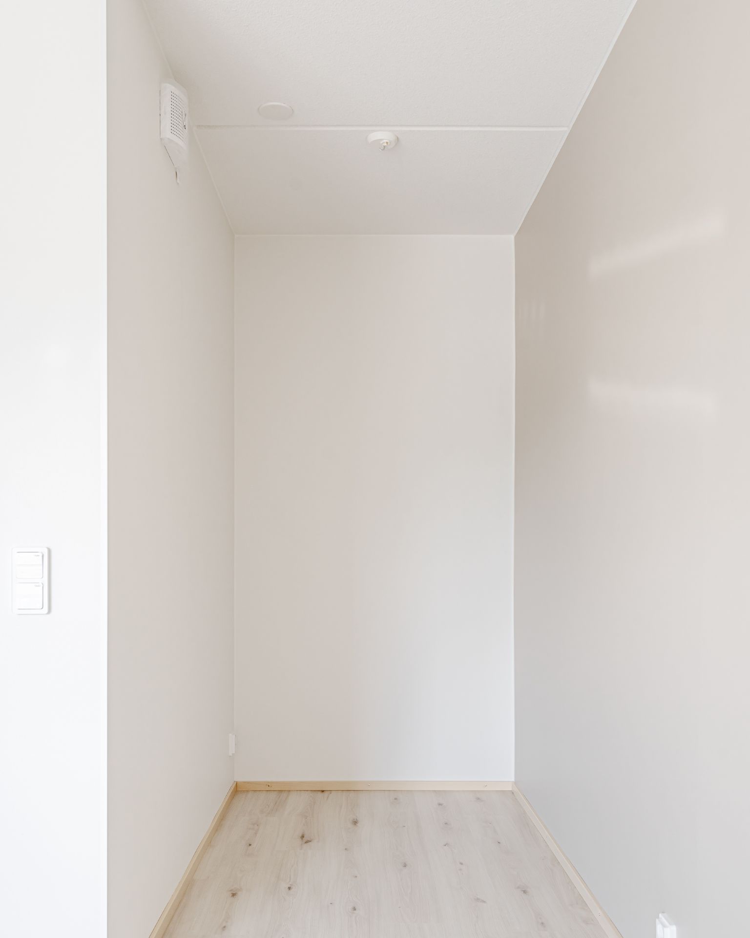 image number 9