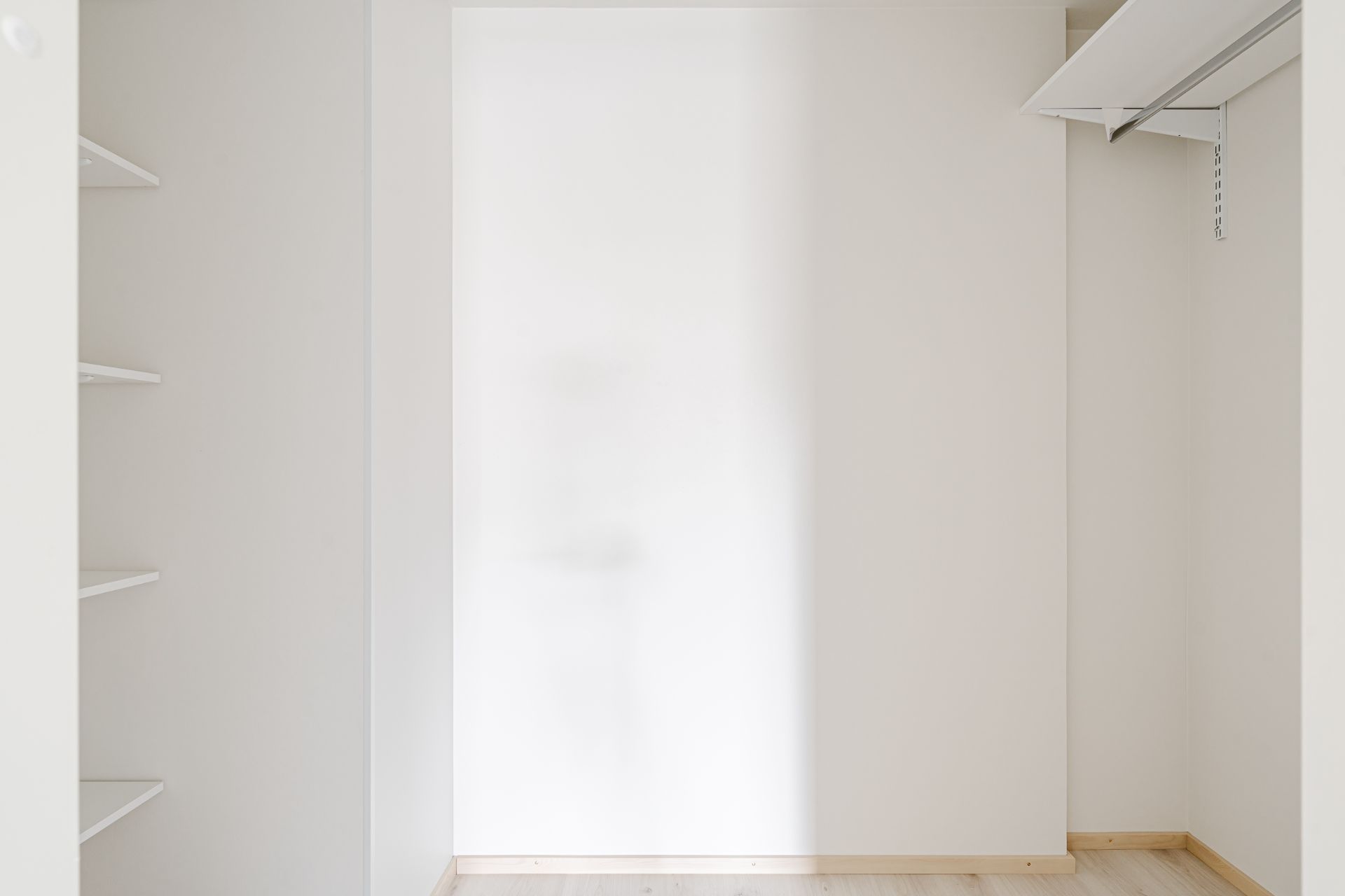 image number 6